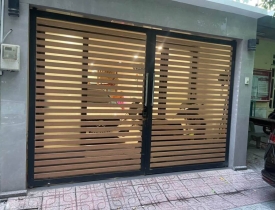 Cửa sắt bao nhiêu tiền 1m2? Giá cửa sắt phù hợp với ngân sách của bạn