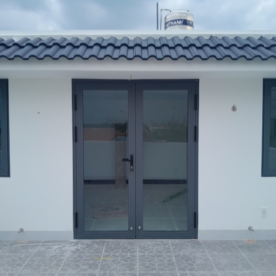 Công trình nhà phố Anh Hải sử  dụng cửa Nhôm Xingfa Phụ kiện Huy Hoàng