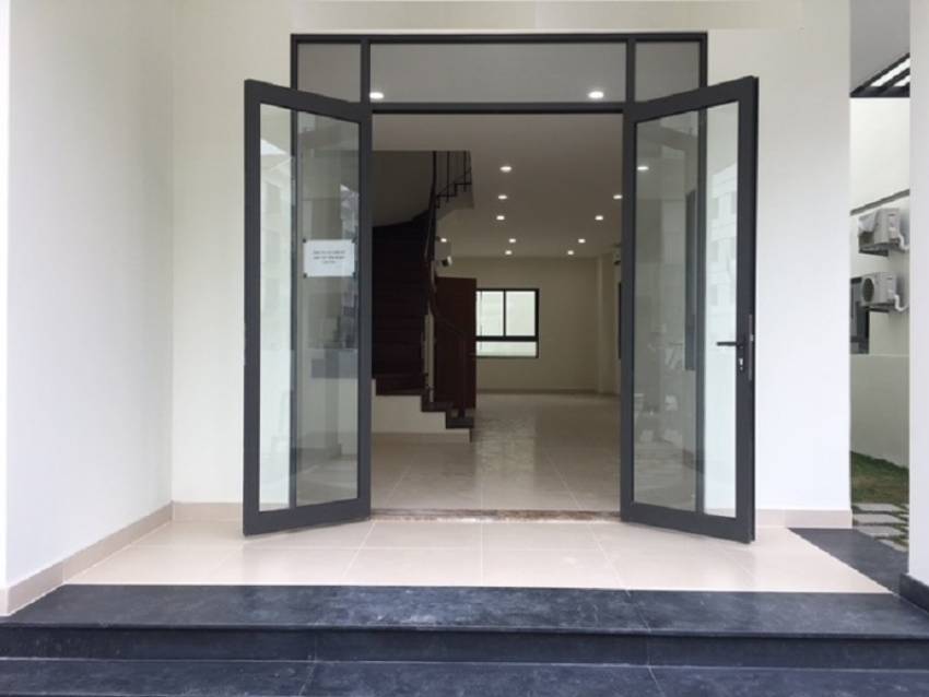 cửa nhôm xingfa nhập khẩu mở quay