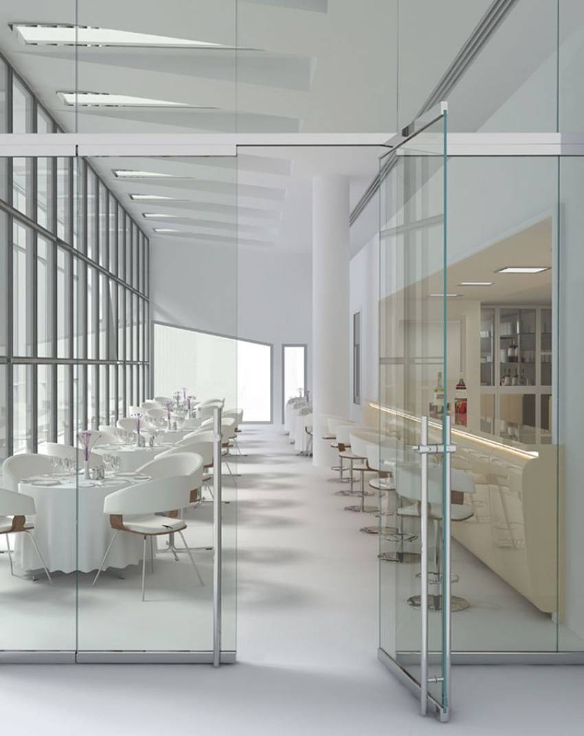 cửa quay kính cường lực