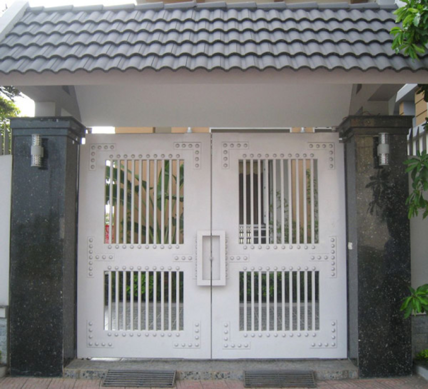 Cửa sắt đơn giản