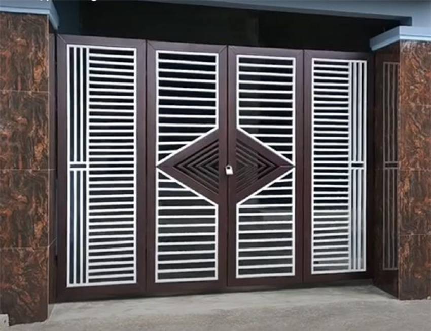 Cửa sắt đơn giản