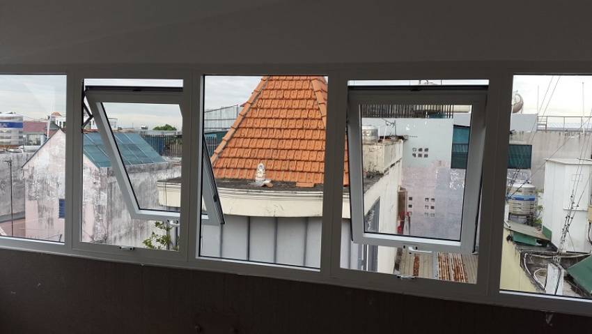 Cửa sổ nhôm xingfa nhập khẩu mở hất