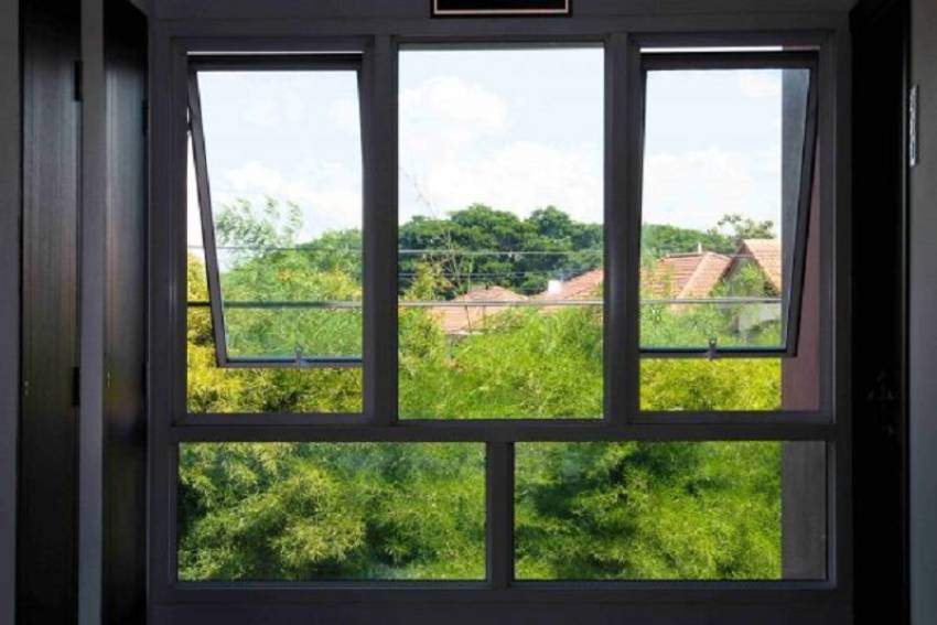 Cửa sổ nhôm xingfa nhập khẩu mở hất