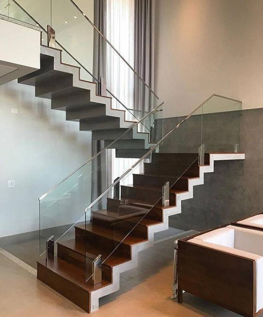 mẫu cầu thang kính cường lực đẹp