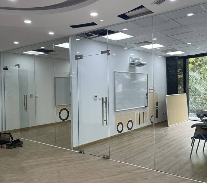 mẫu cửa kính cường lực đẹp