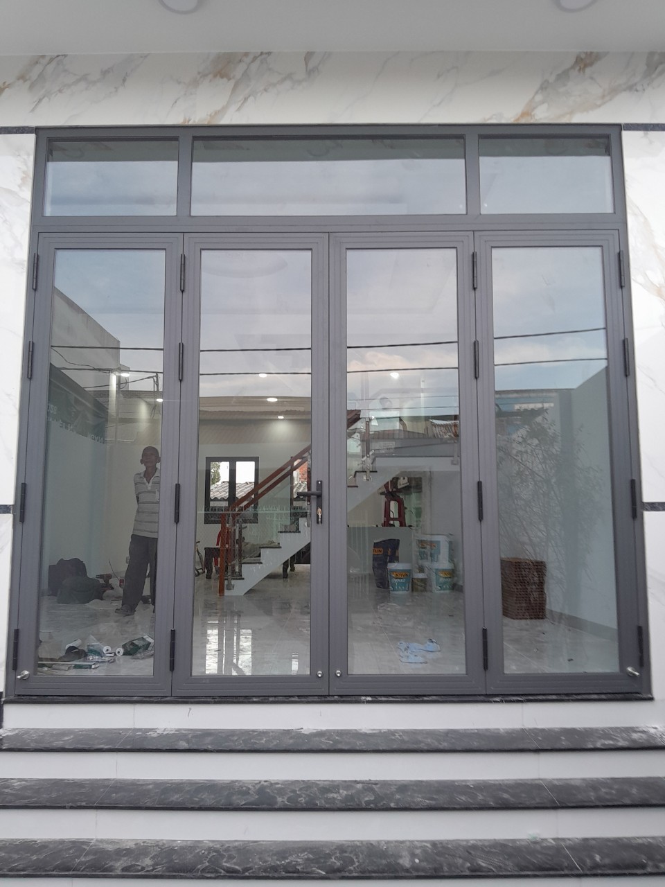 làm cửa nhôm xingfa Bình Dương