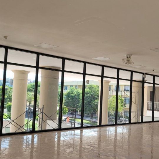 Vách Ngăn Nhôm Kính Giá rẻ tại Bình dương
