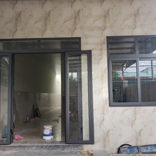 Làm cửa nhôm kính Bình Dương