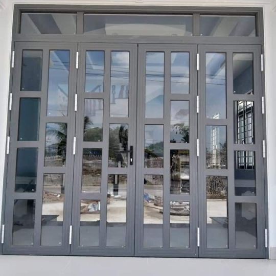 Cửa 4 cánh nhôm xinfa Chia ô 