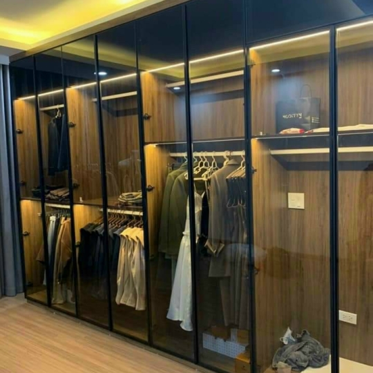 Tủ áo Cánh kính nhom nội thất