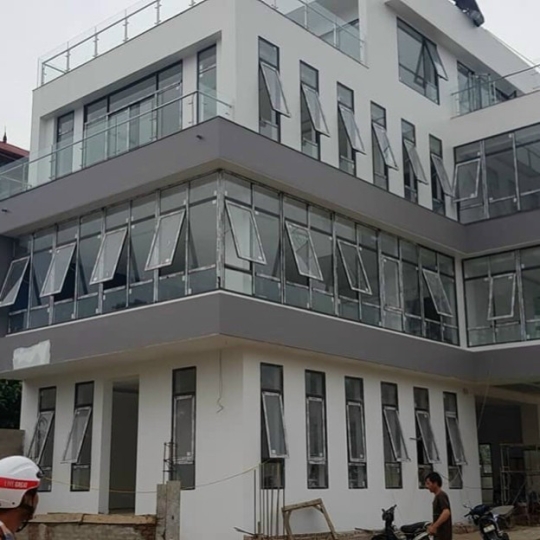 Cửa nhôm XinFa Biệt thự Sân vườn 