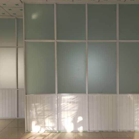 Vách Ngăn Nhôm Kính Giá rẻ tại Bình dương